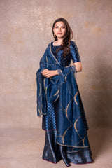 Teal Blue Banarasi Pair With Organza Dupatta