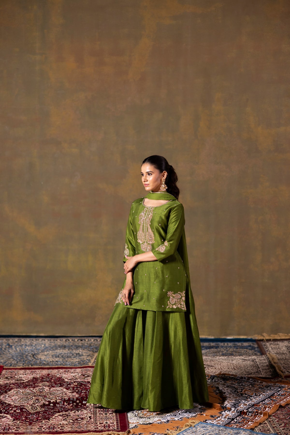 Mehendi Green Short Kurta & Palazzo Set
