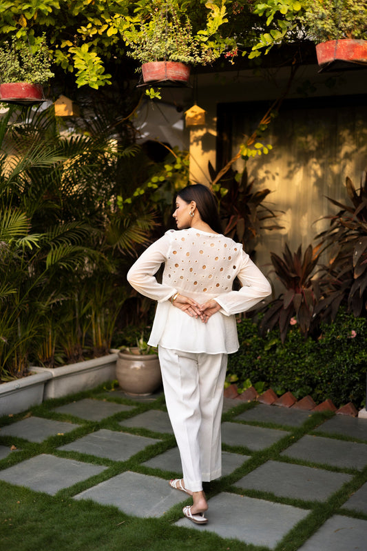 Elegant white cotton shirt and pants