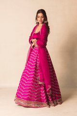 Deep pink lehenga set with organza dupatta